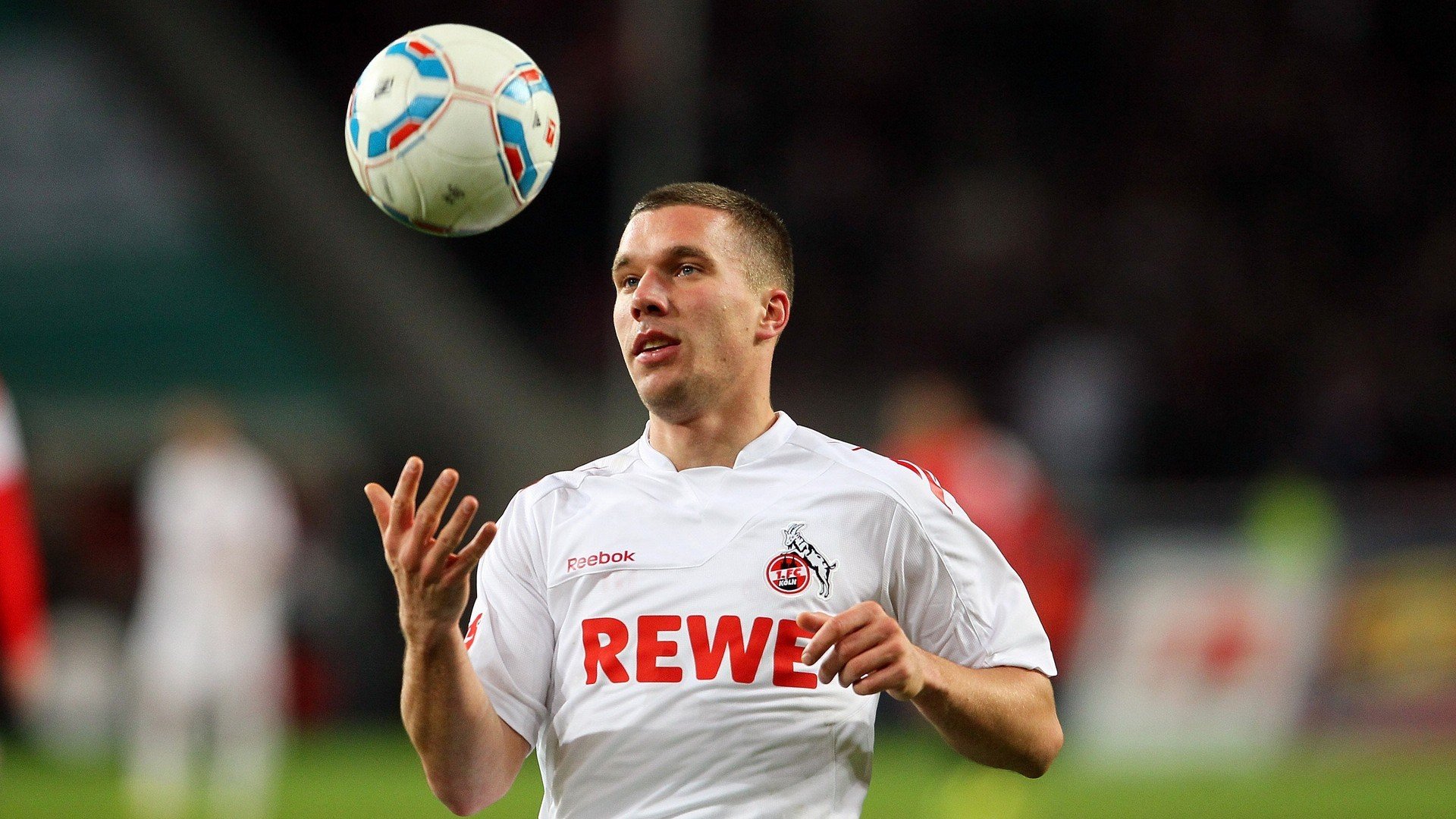 史上最年轻“欧洲金靴”问鼎欧冠巅峰，最年轻的欧洲金球奖